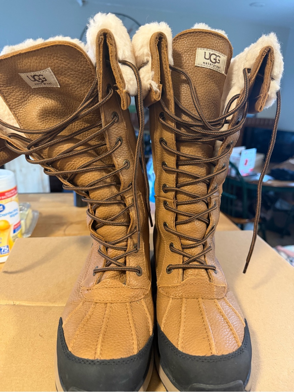 UGG Chestnut Brown and Cream Shearling-Lined Lace-Up Winter Boots - Picture 4 of 6